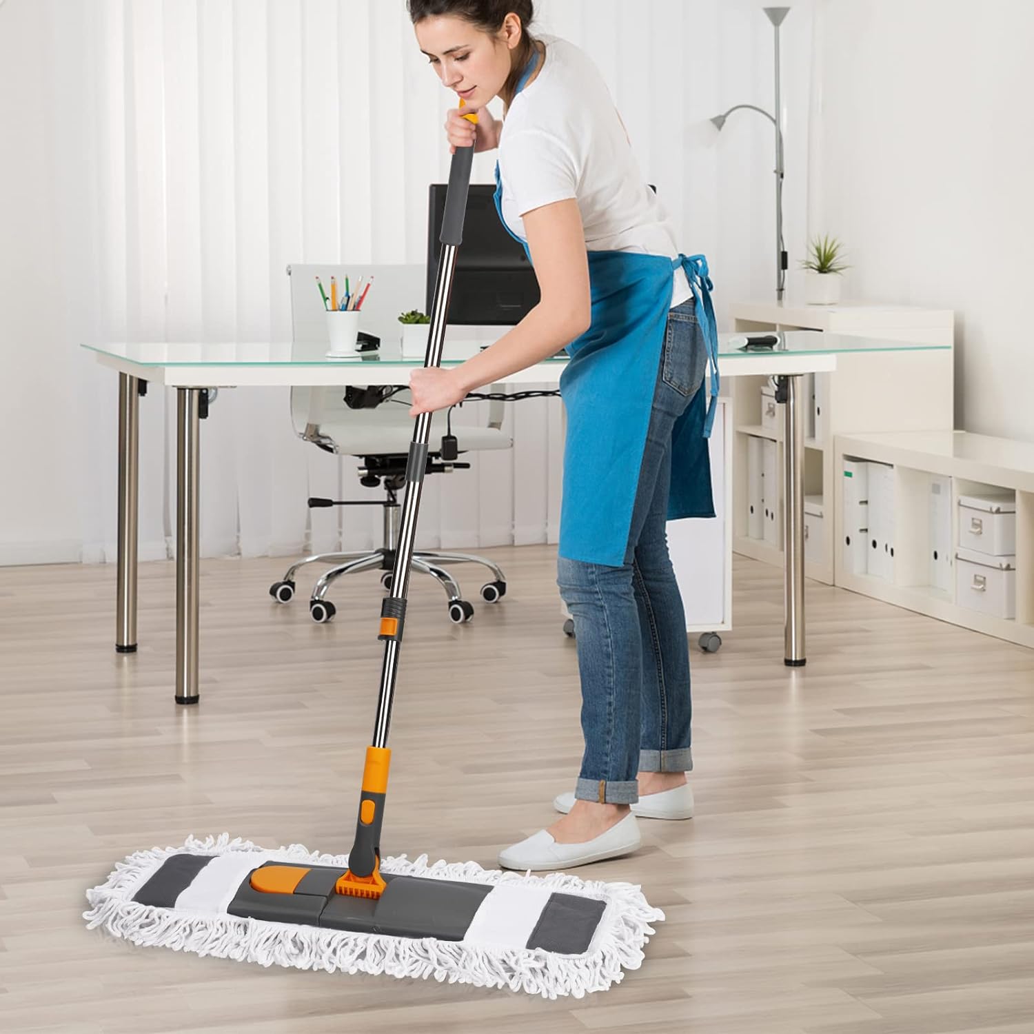 Masthome Microfiber Dust Floor Mop with 2 Washable Pads
